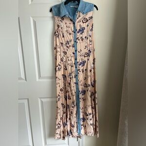 Nostalgia Light Pink Floral Blue Chambray Trim Button Down Tie Back Dress Medium